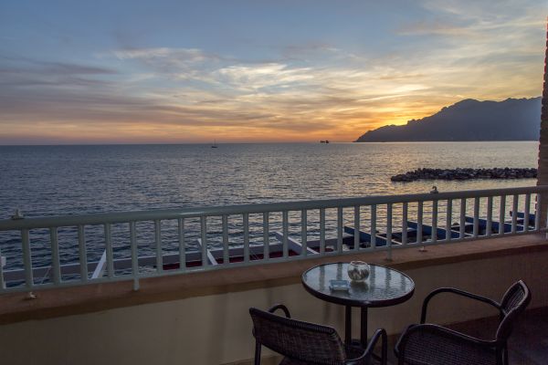 Polo Nautico Hotel Centro Congressi (Salerno)